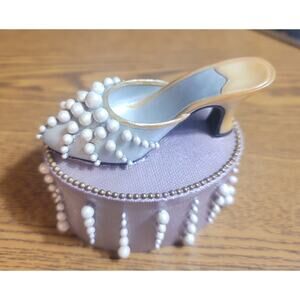 Vtg Bombay Shoe Trinket Box